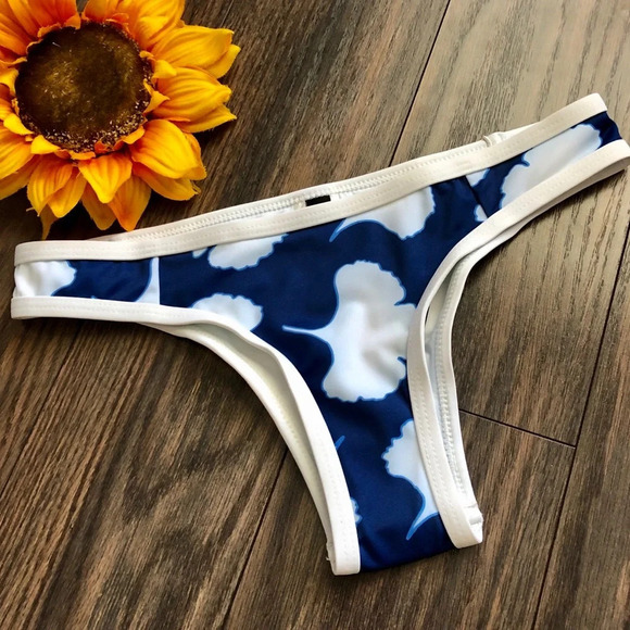 🦋B2G1🦋TAVIK JAYDEN Belle Cobalt Bikini Bottoms NWT X-SMALL - Picture 3 of 10